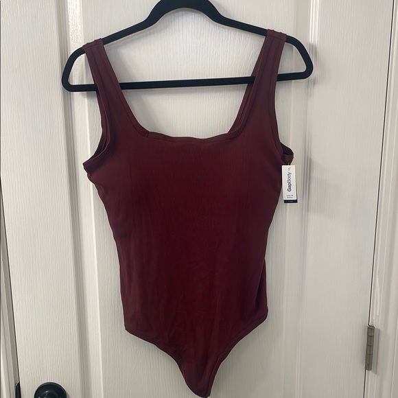 GAP Tops - GAP Burgundy Fitted Ribbed Bodysuit